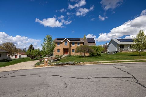Tiny photo for 1511 E 2050 N, North Logan, UT 84341 (MLS # 2150551)