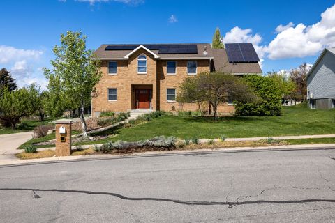 Tiny photo for 1511 E 2050 N, North Logan, UT 84341 (MLS # 2150551)