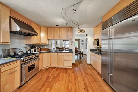 Tiny photo for 1511 E 2050 N, North Logan, UT 84341 (MLS # 2150551)