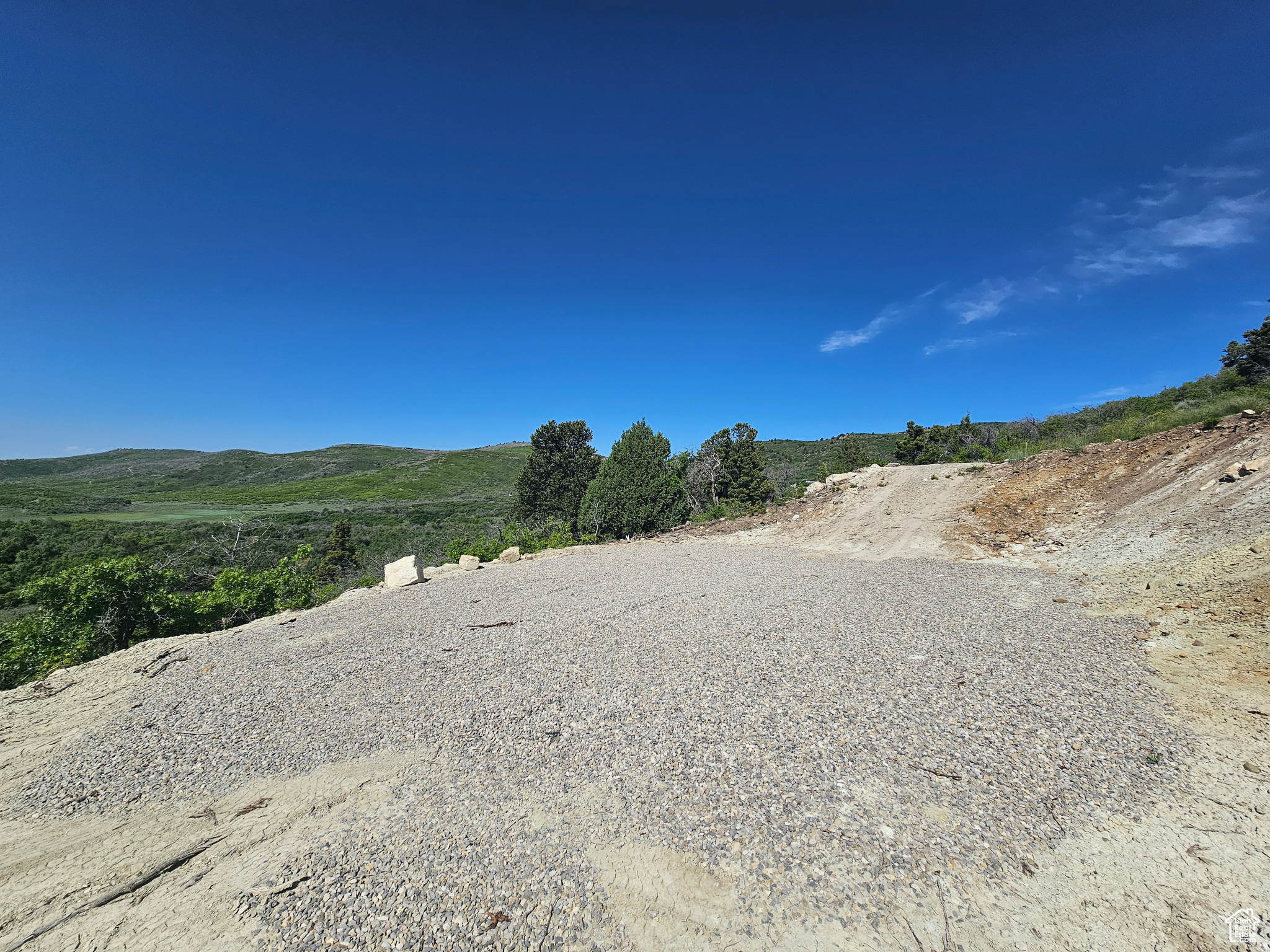 HIDEAWAY VALLEY - Land