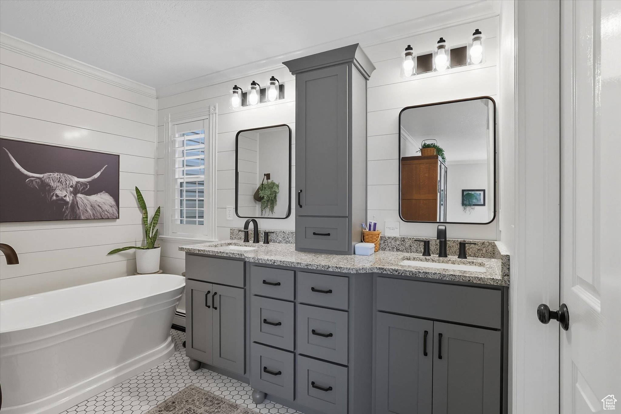 SUNRIDGE - Residential