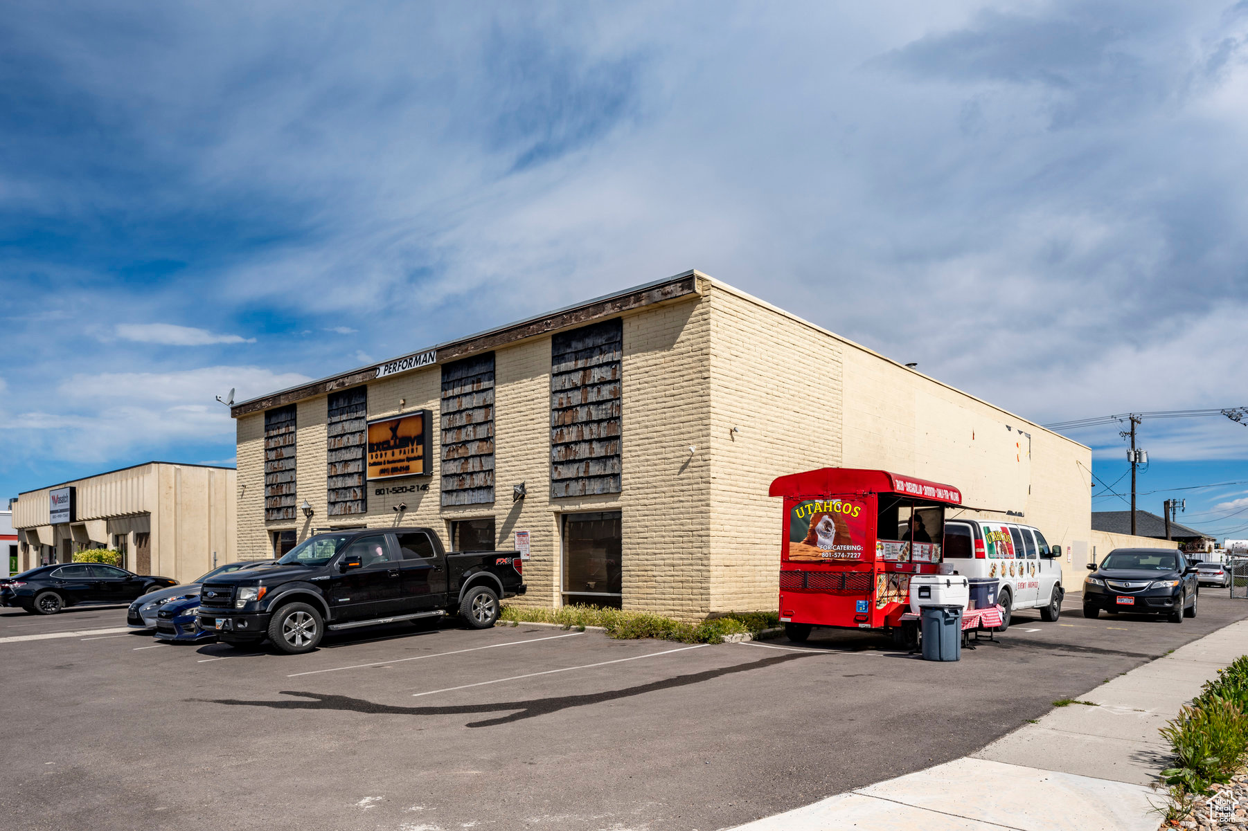 PARK - Commercial Sale