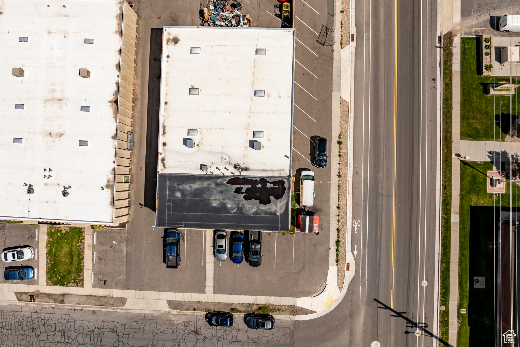 PARK - Commercial Sale