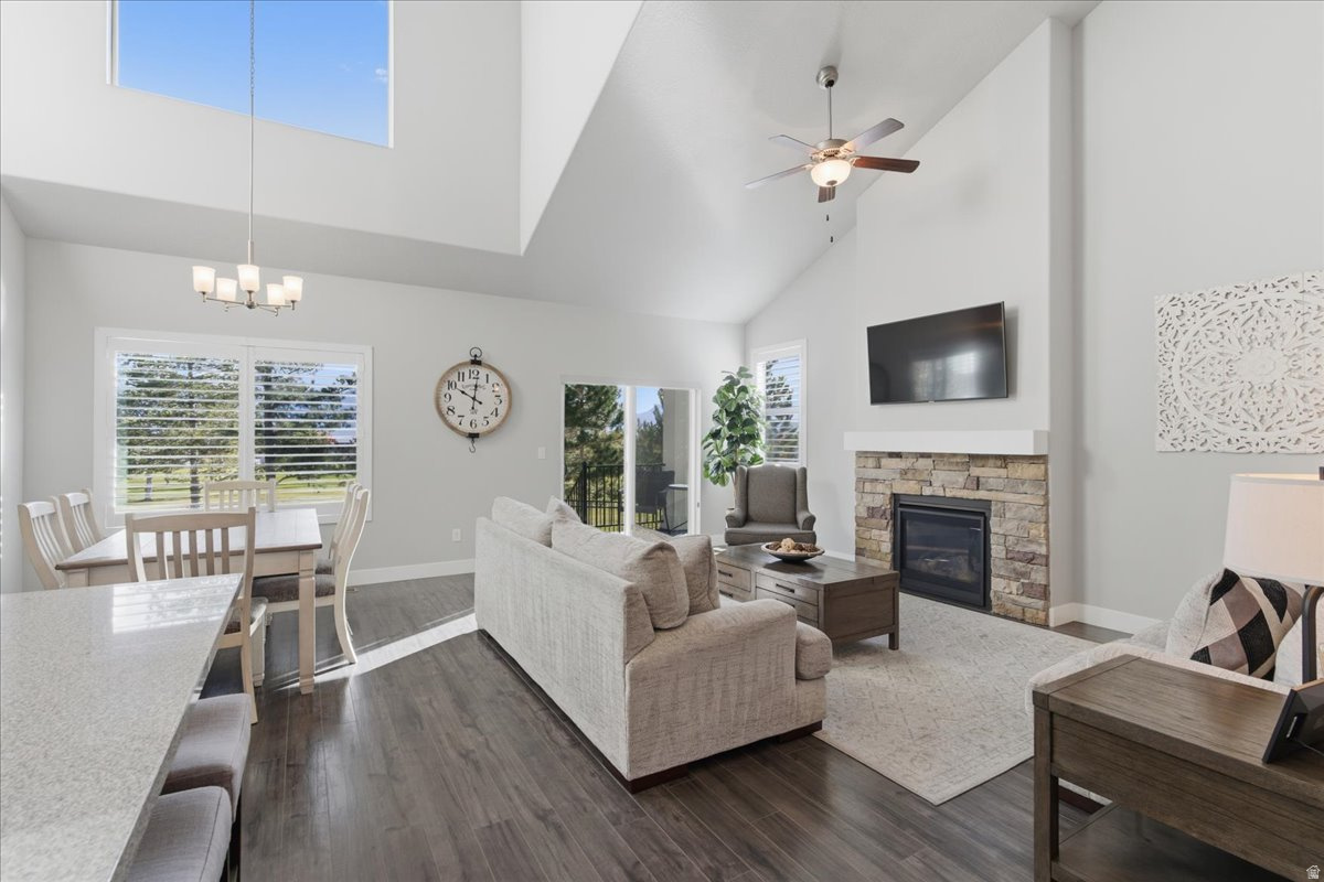 GLENMOOR GREENS - Residential