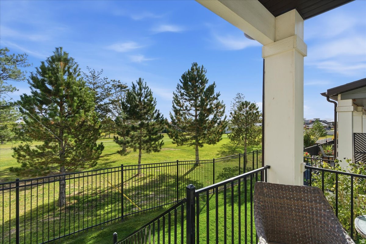 GLENMOOR GREENS - Residential