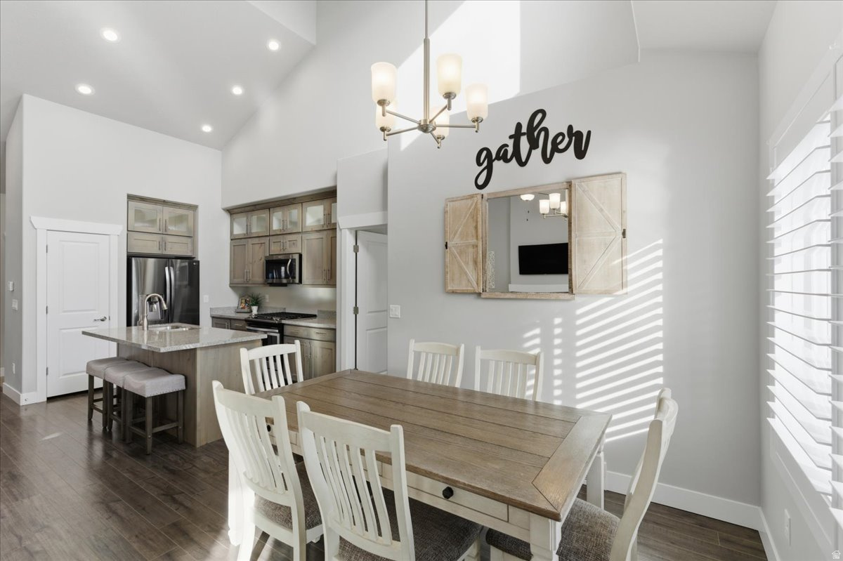 GLENMOOR GREENS - Residential