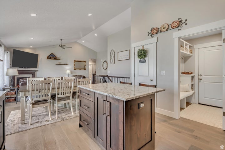 MUSTANG RIDGE - Residential