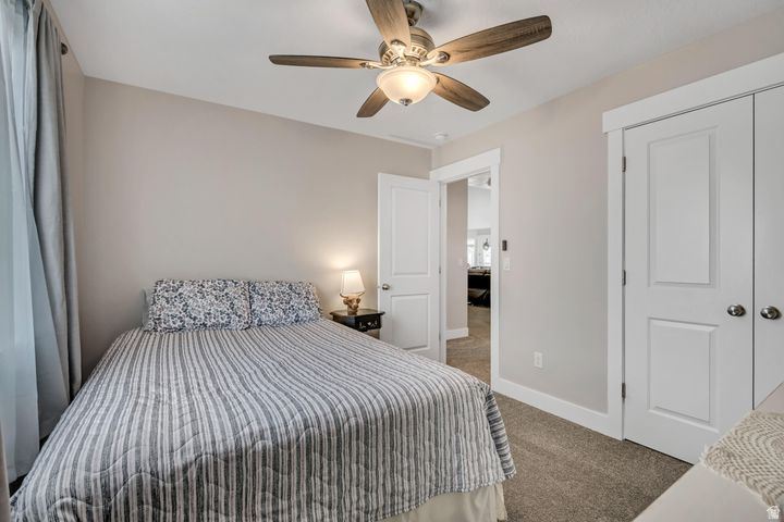 MUSTANG RIDGE - Residential