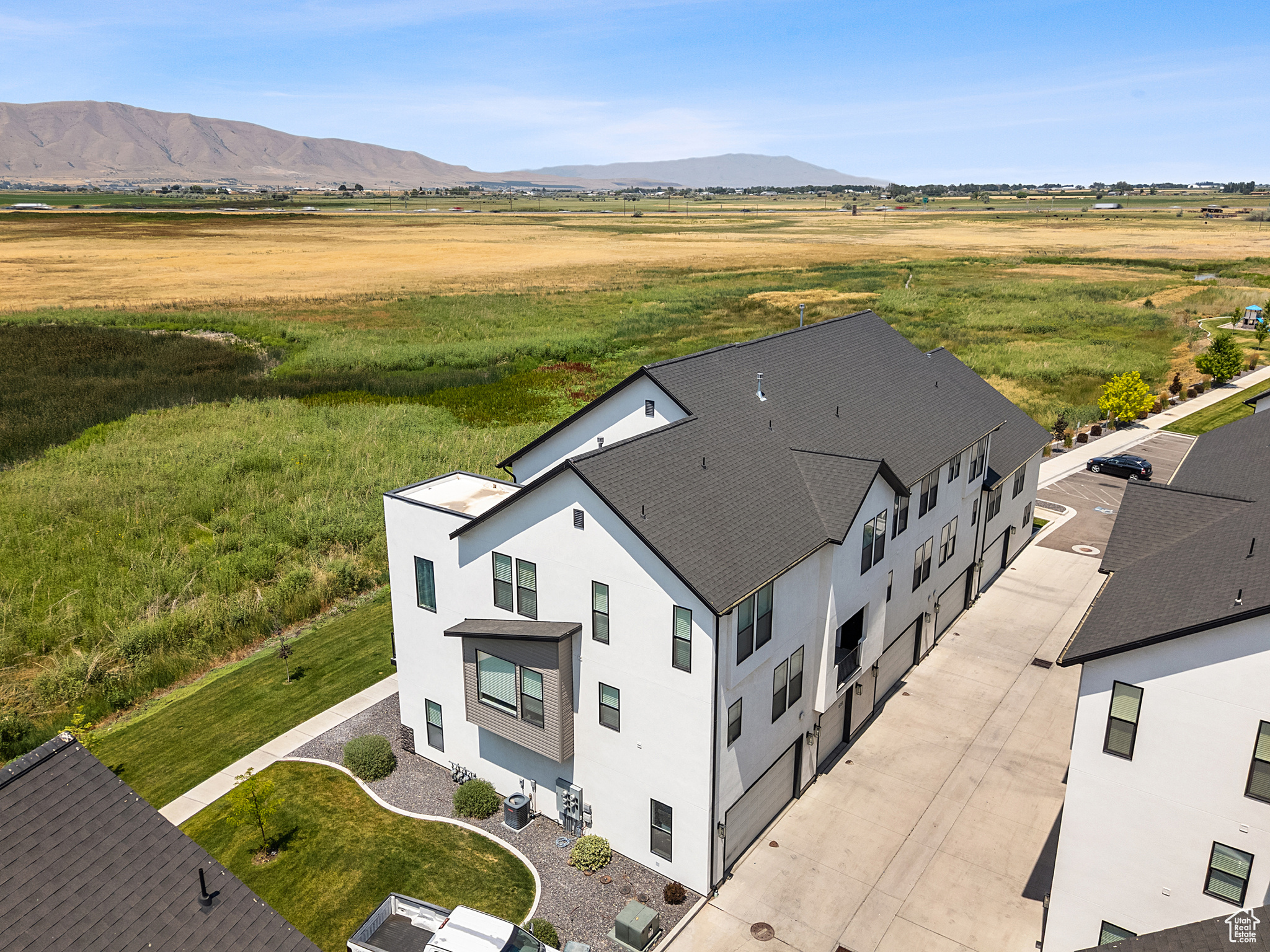 Payson, Utah 84651, United States, 4 Bedrooms Bedrooms, ,3 BathroomsBathrooms,Residential,Active,174077