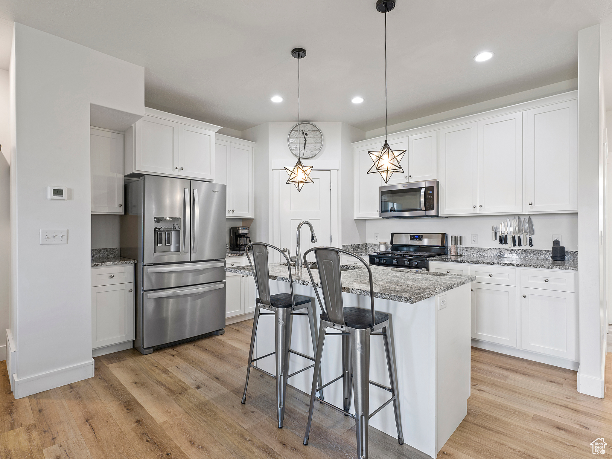 Payson, Utah 84651, United States, 4 Bedrooms Bedrooms, ,3 BathroomsBathrooms,Residential,Active,174077