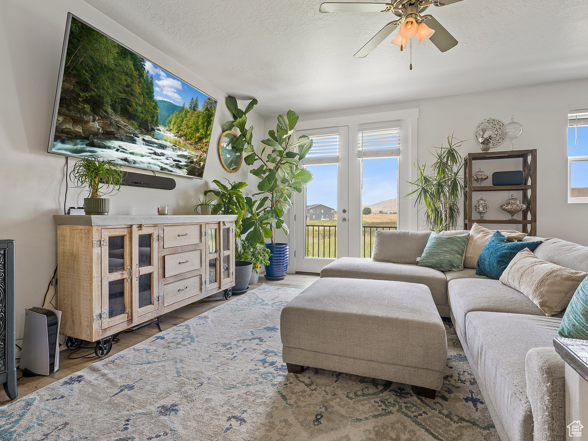 Payson, Utah 84651, United States, 4 Bedrooms Bedrooms, ,3 BathroomsBathrooms,Residential,Active,174077