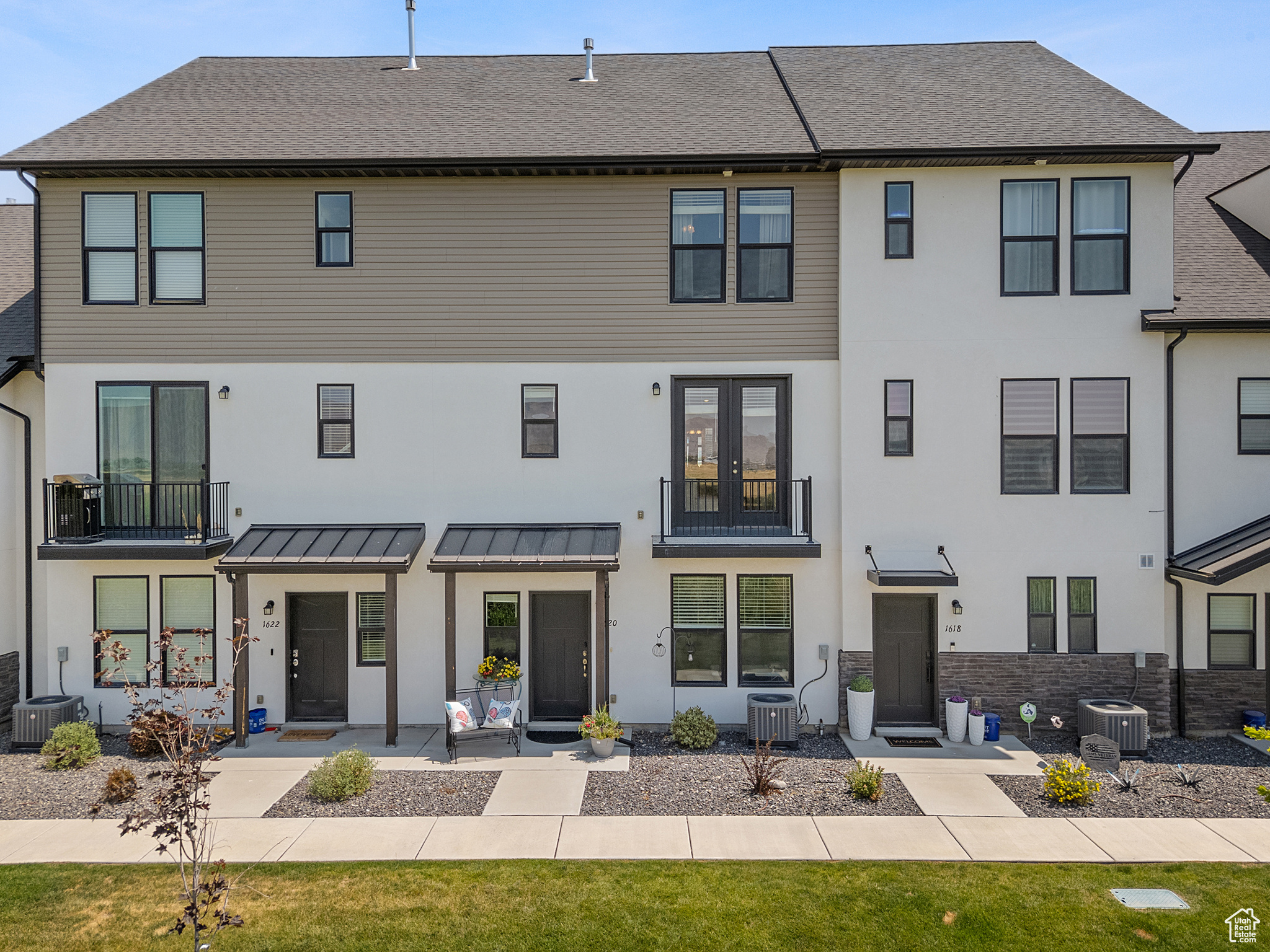 Payson, Utah 84651, United States, 4 Bedrooms Bedrooms, ,3 BathroomsBathrooms,Residential,Active,174077