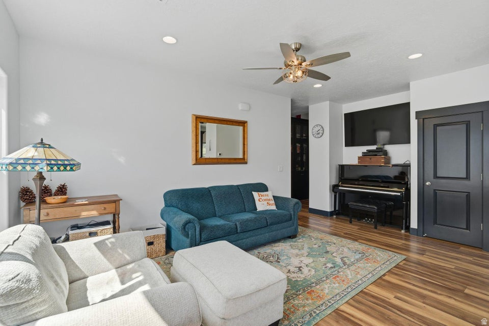 PINE VALLEY RANCHOS - Residential