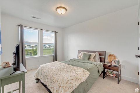 Tiny photo for 4642 N FRISCO PEAK DR E, Eagle Mountain, UT 84005 (MLS # 2059993)