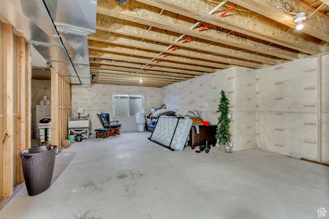 Tiny photo for 4642 N FRISCO PEAK DR E, Eagle Mountain, UT 84005 (MLS # 2059993)