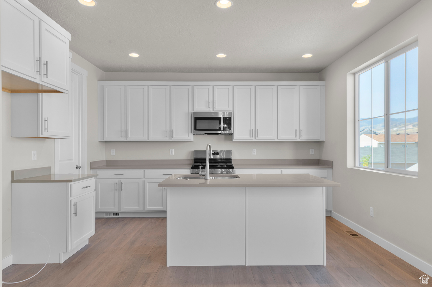 GABLER'S GROVE COLLECTION 613 - Residential