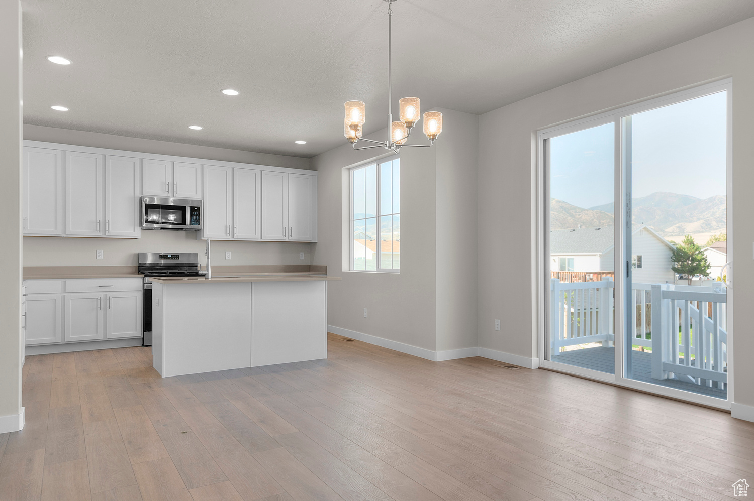 GABLER'S GROVE COLLECTION 613 - Residential