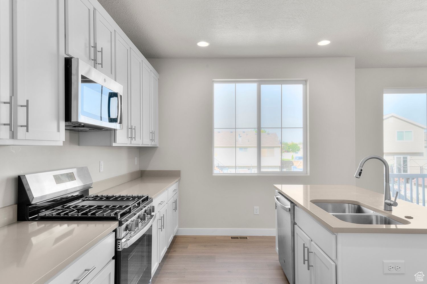 GABLER'S GROVE COLLECTION 613 - Residential