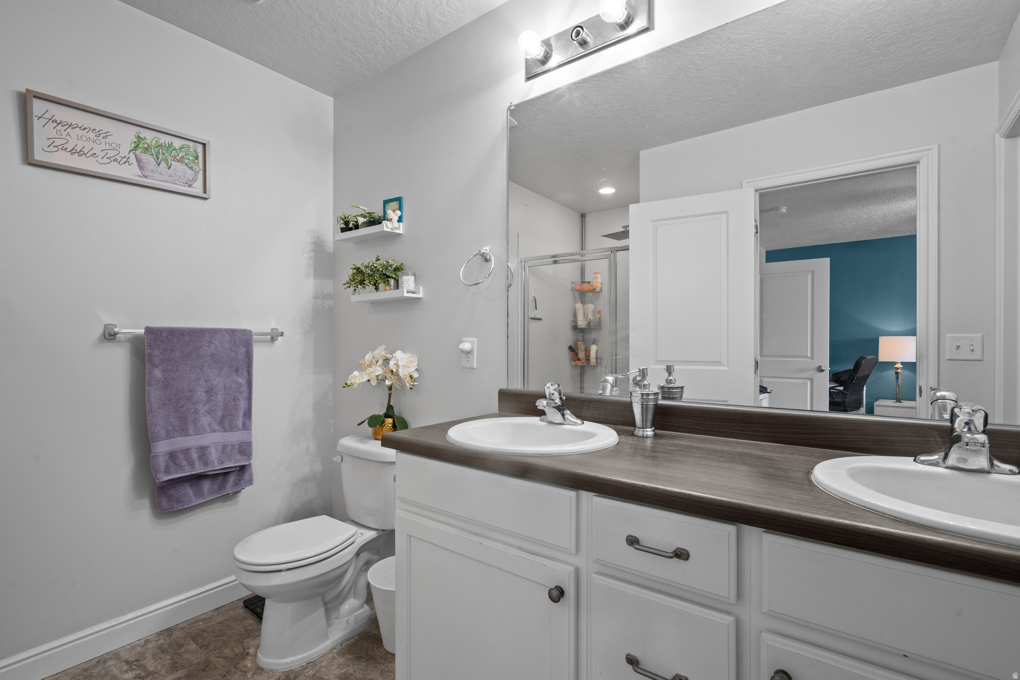 MEADOW VIEW TOWNS - Residential