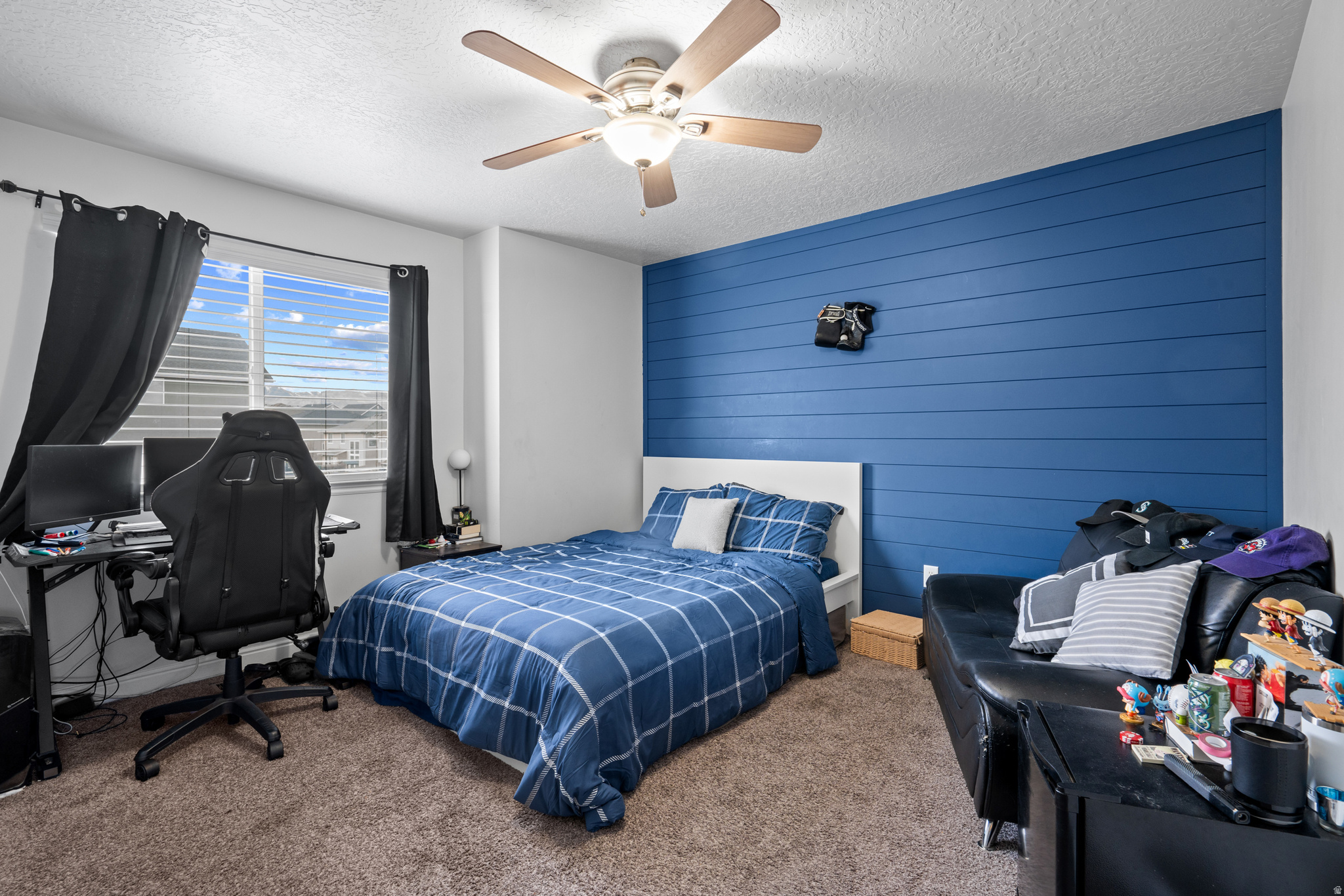 MEADOW VIEW TOWNS - Residential