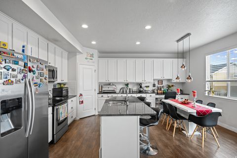 Tiny photo for 14287 S MEADOW ROSE DR, Herriman, UT 84096 (MLS # 2127510)