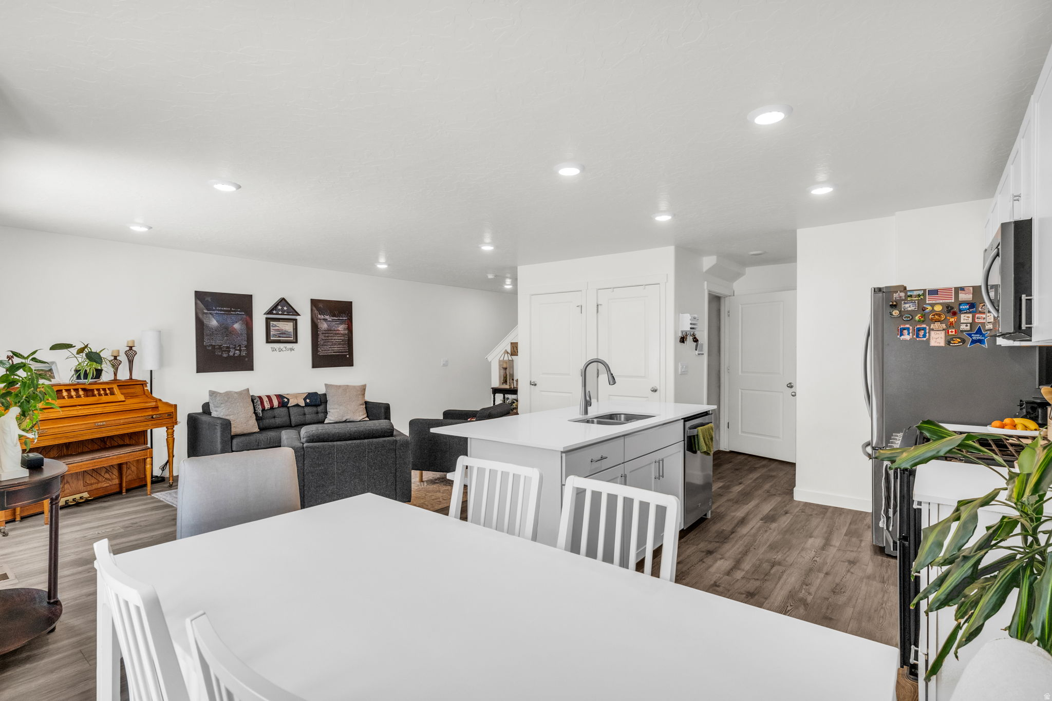 COLD SPRING RANCH - Residential