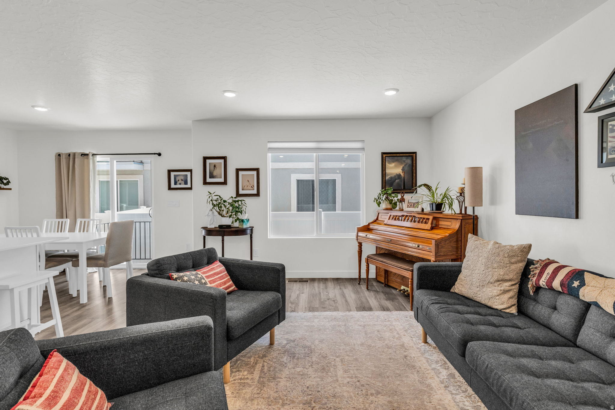 COLD SPRING RANCH - Residential