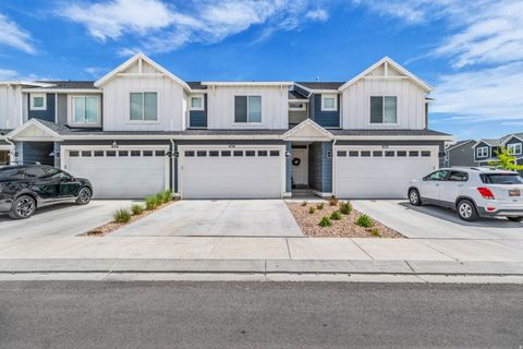 Photo of 838 N 3540 W #1510, Lehi, UT 84043 (MLS # 2154088)