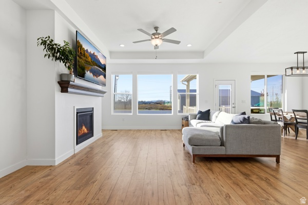 SUNSET MEADOWS - Residential