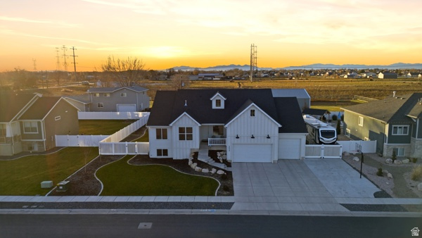SUNSET MEADOWS - Residential