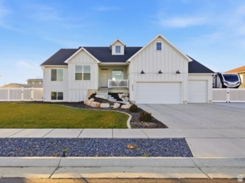 Photo of 2059 N 3000 W, Plain City, UT 84404 (MLS # 2127817)