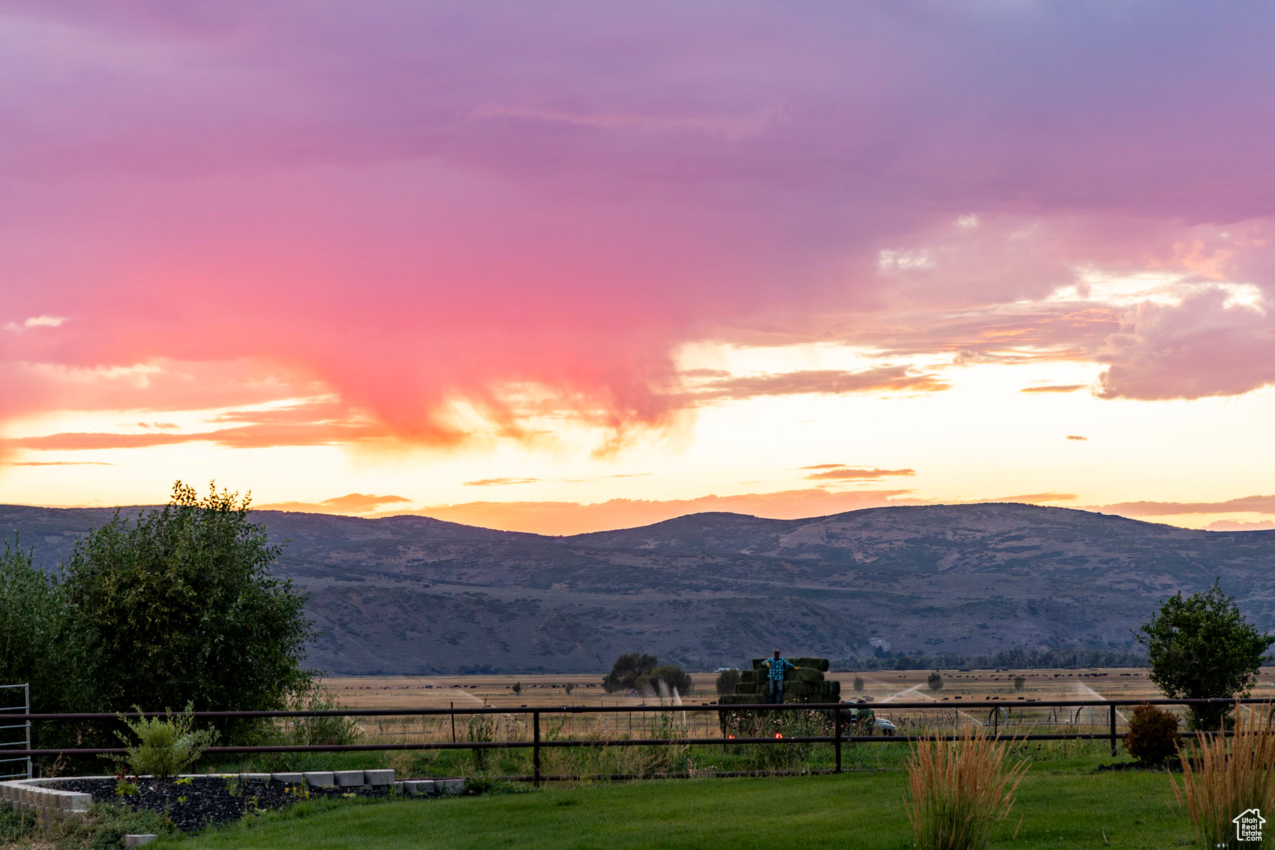 LAZY ACRES RANCH ESTATES - Residential