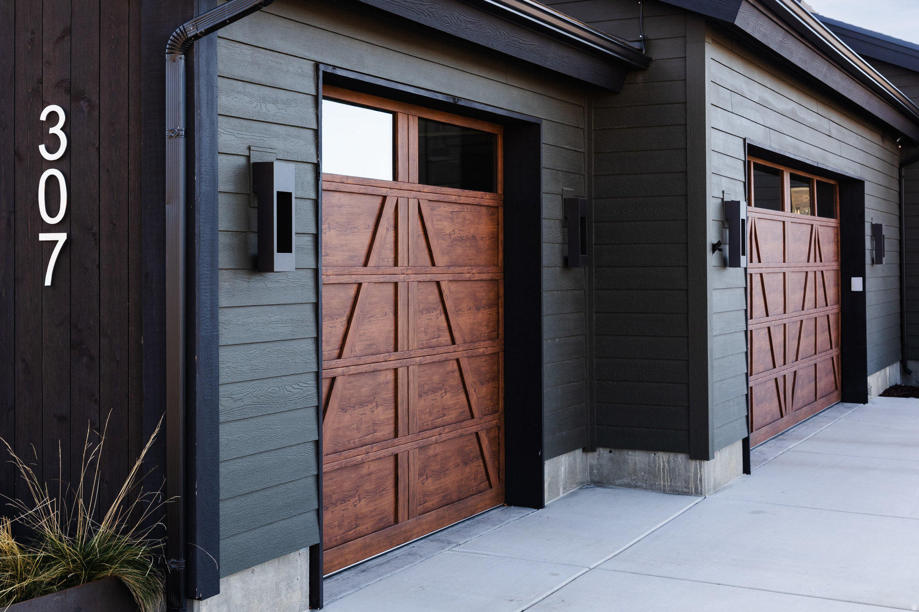 LAZY ACRES RANCH ESTATES - Residential