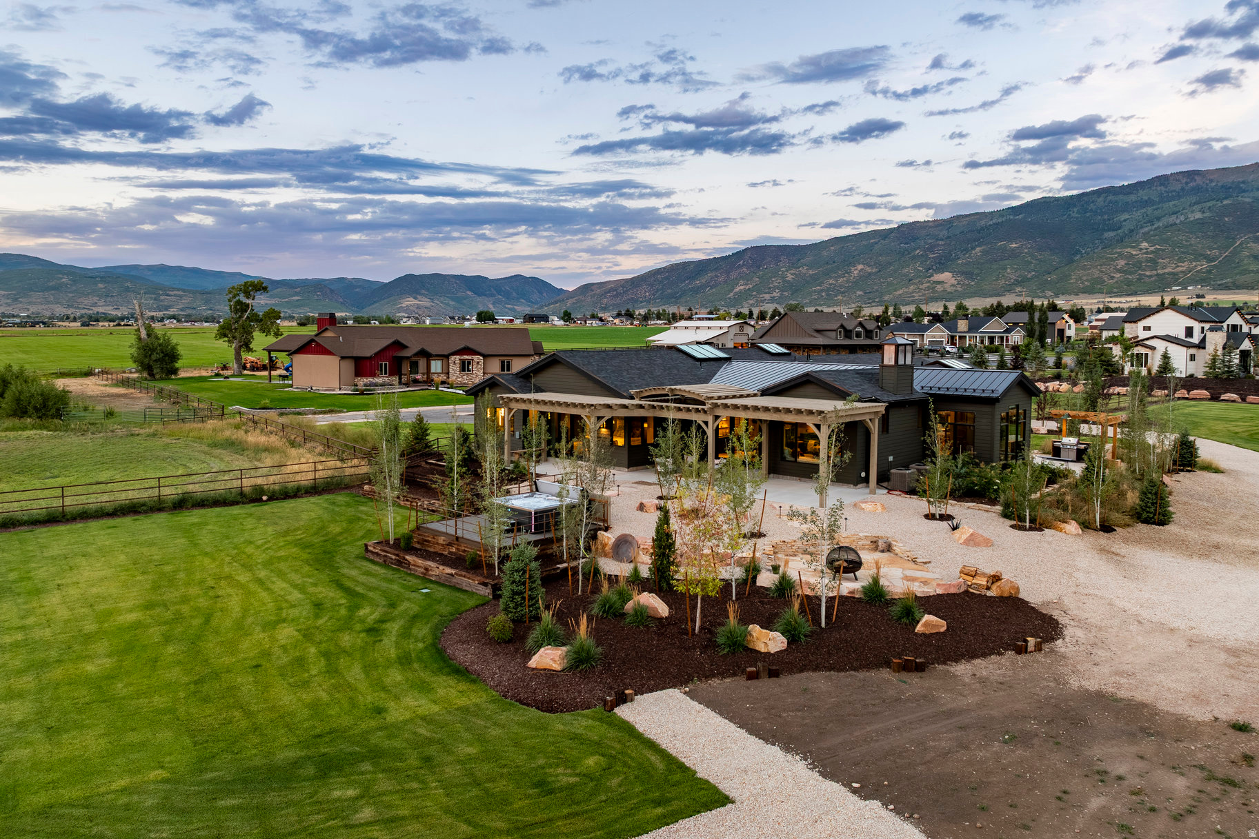 LAZY ACRES RANCH ESTATES - Residential