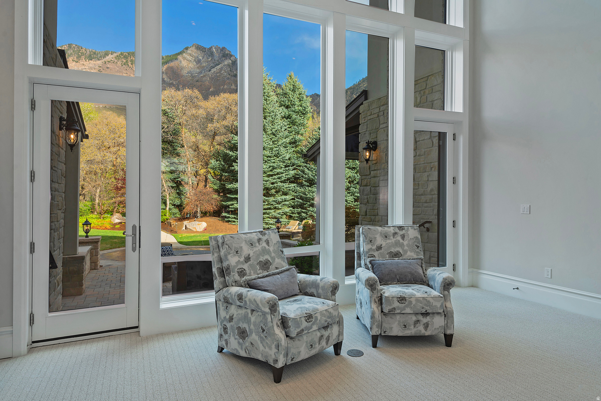 MOYLE ESTATES SUBDV - Residential