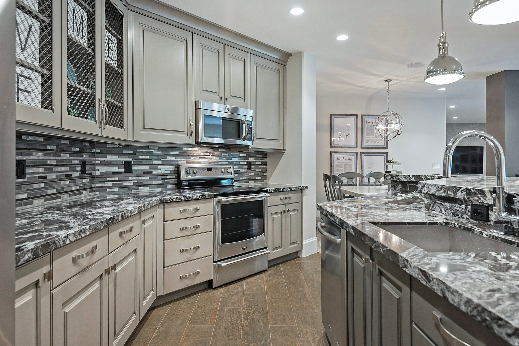 MOYLE ESTATES SUBDV - Residential