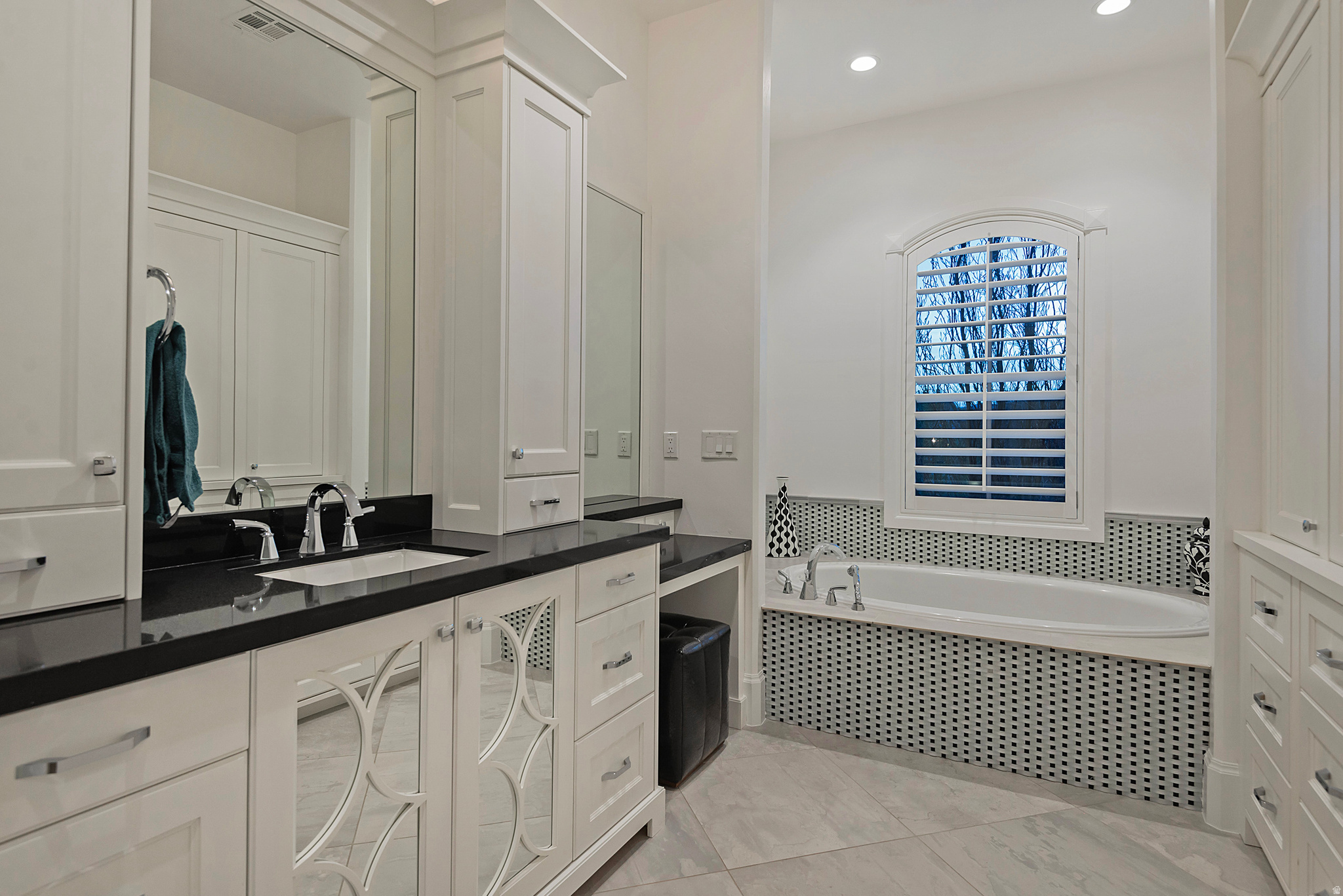 MOYLE ESTATES SUBDV - Residential