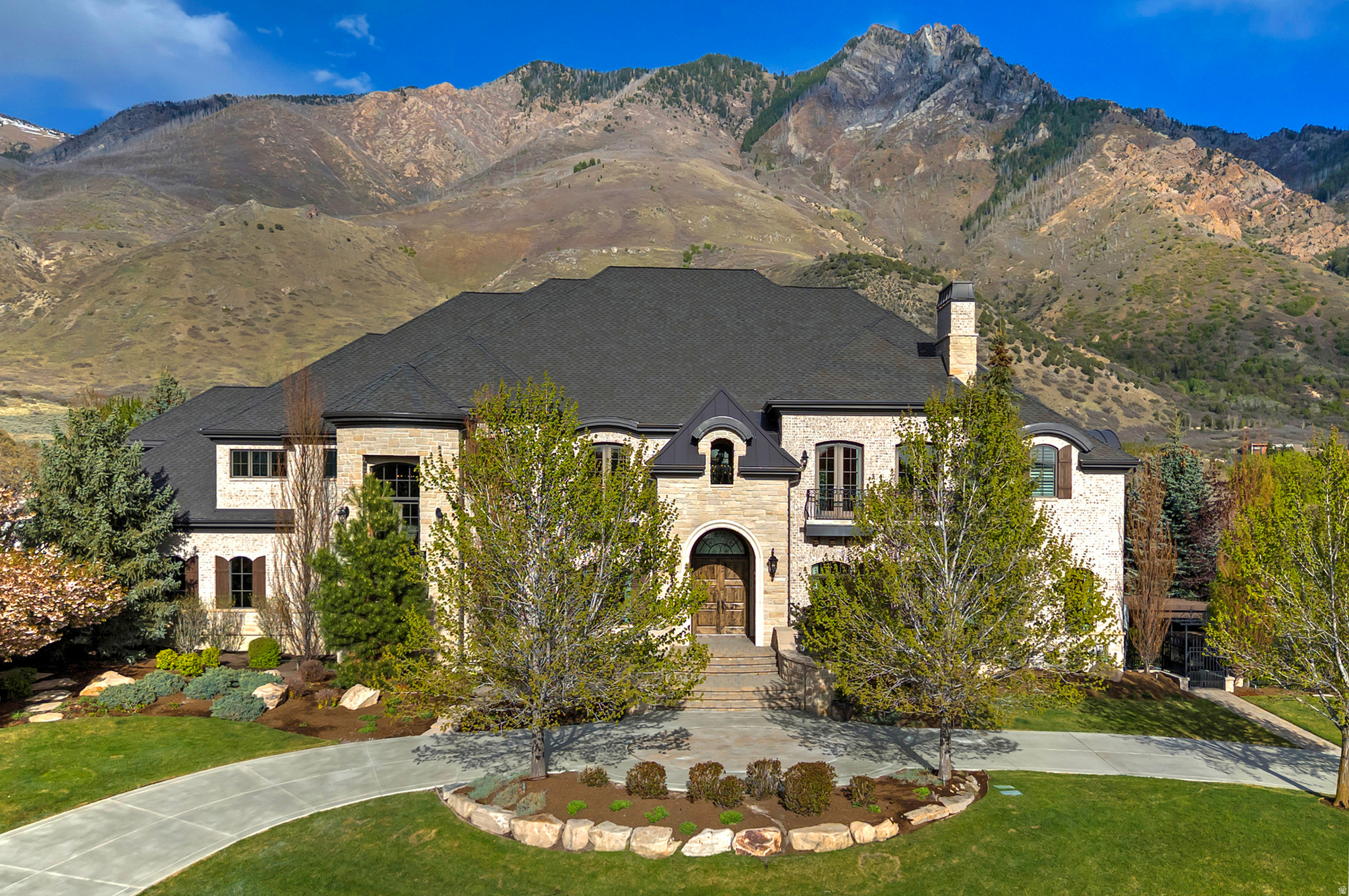 MOYLE ESTATES SUBDV - Residential