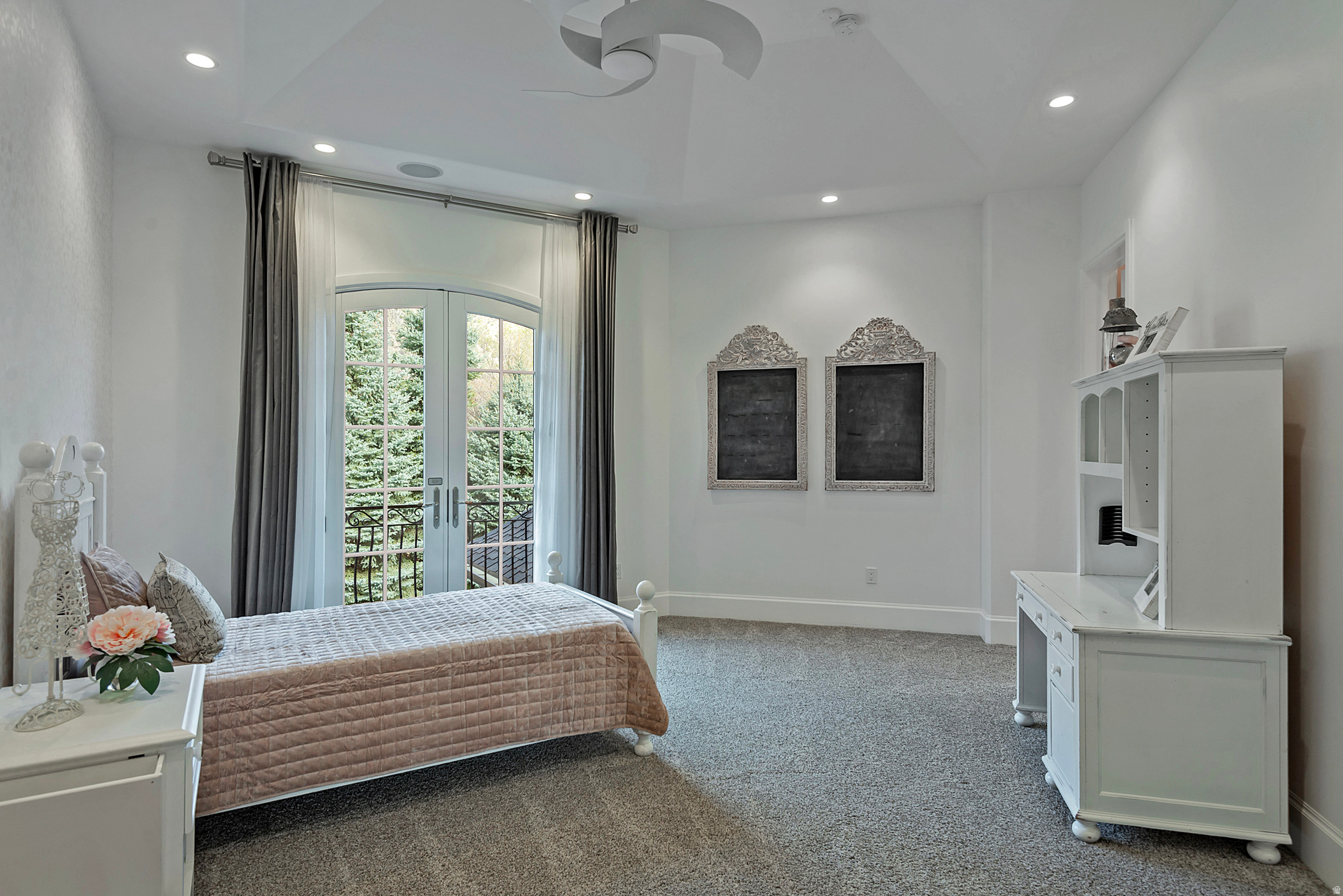 MOYLE ESTATES SUBDV - Residential