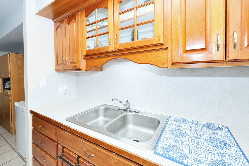 CREEKSIDE - Residential