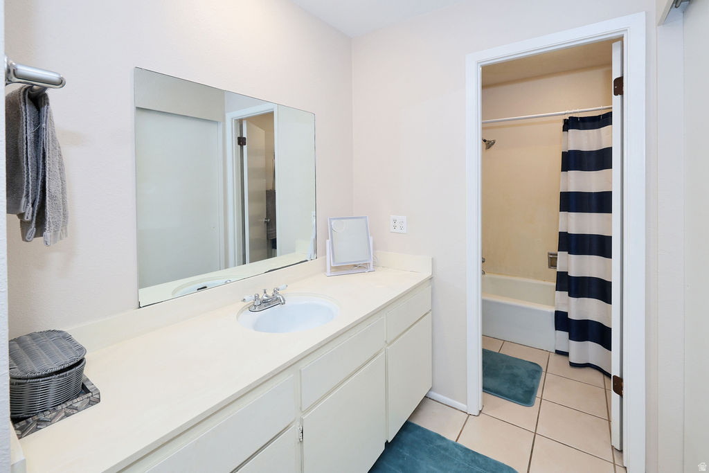 CREEKSIDE - Residential