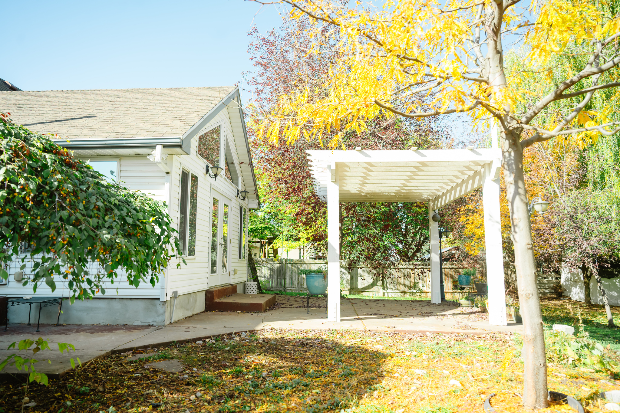 EQUESTRIAN ESTATES - Residential