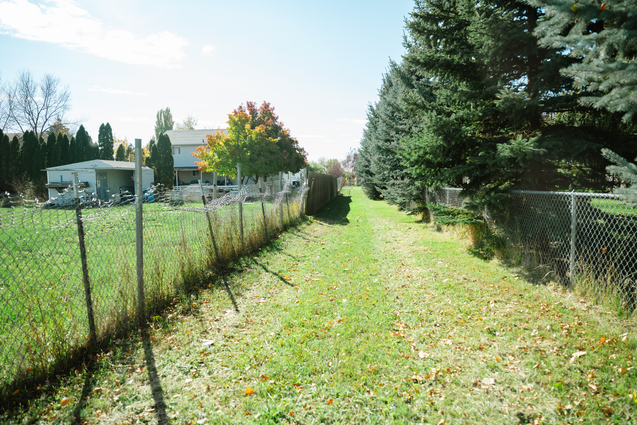 EQUESTRIAN ESTATES - Residential