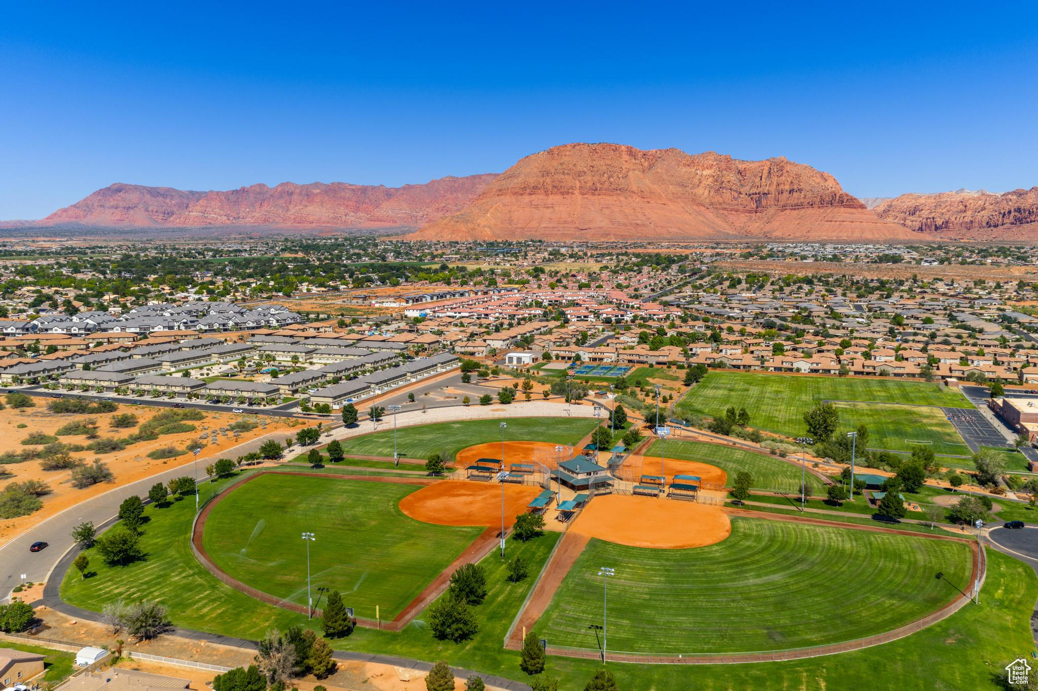 HEIGHTS WEST C - Residential