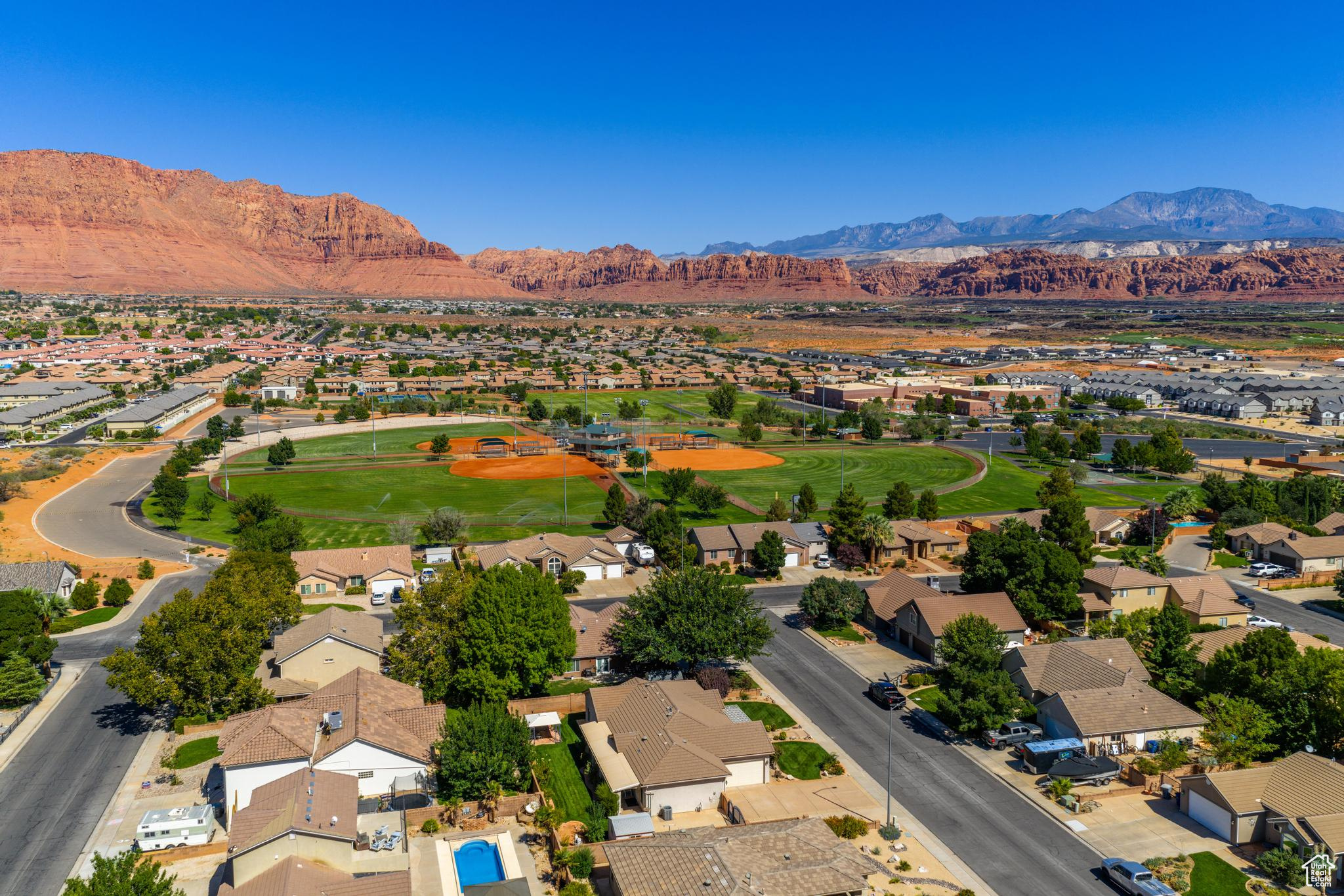 HEIGHTS WEST C - Residential