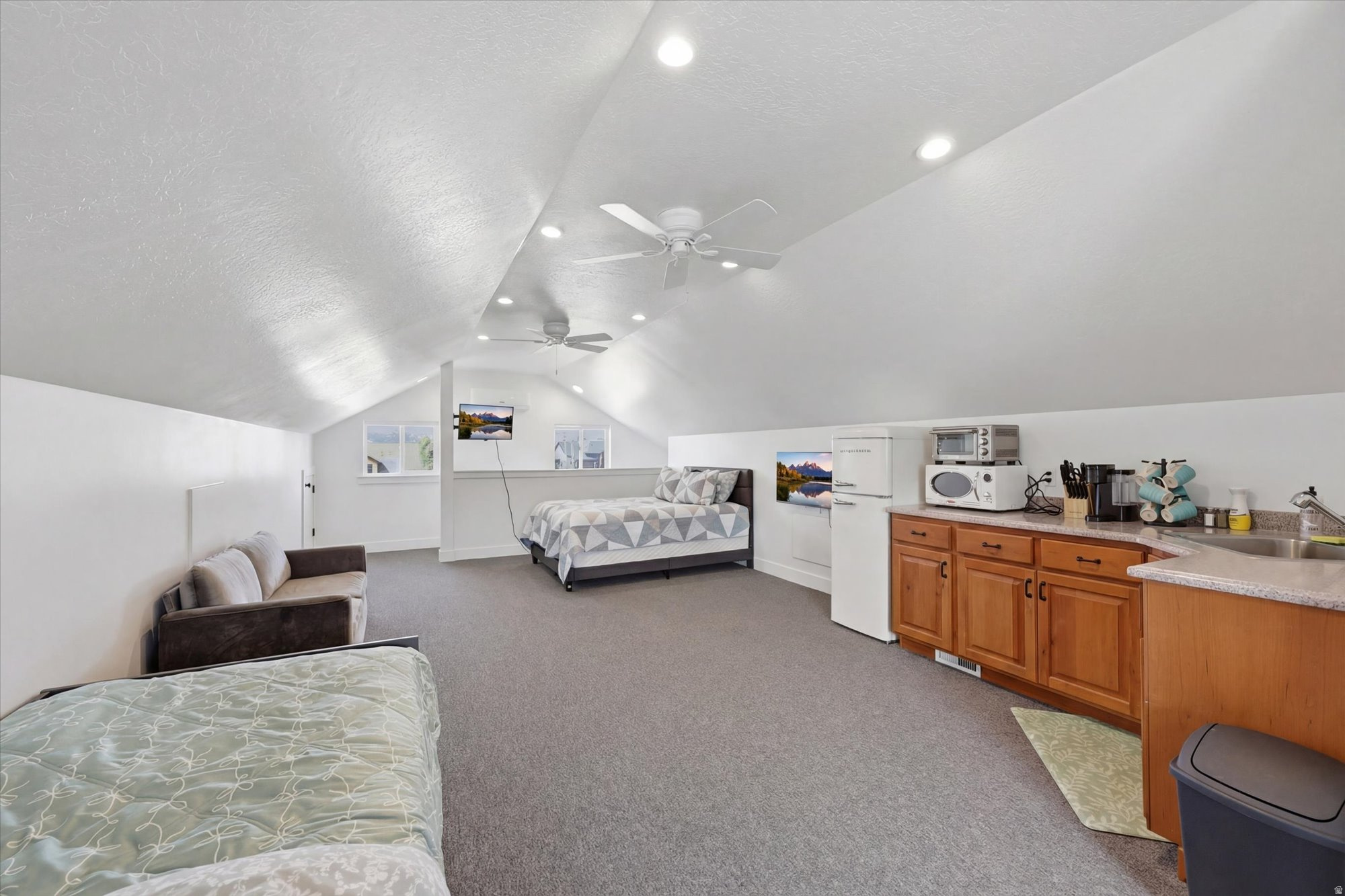 CENTER CREEK MEADOWS PHASE 2 - Residential