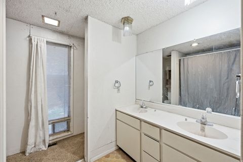 Tiny photo for 1601 S 700 W, Woods Cross, UT 84087 (MLS # 2127910)