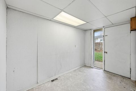 Tiny photo for 1601 S 700 W, Woods Cross, UT 84087 (MLS # 2127910)