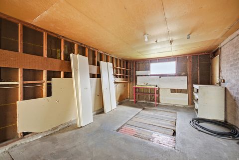 Tiny photo for 1601 S 700 W, Woods Cross, UT 84087 (MLS # 2127910)