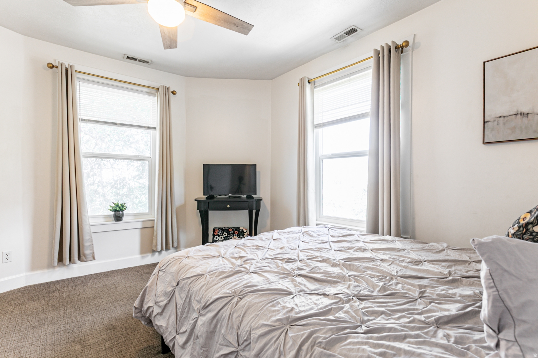 BLK 012 E - Residential Income